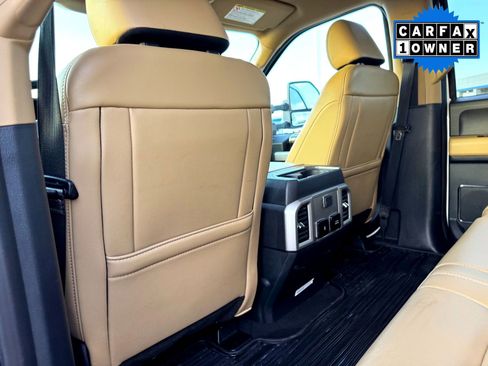 Used 2022 Ford F350 Lariat w/ Lariat Ultimate Package image 19