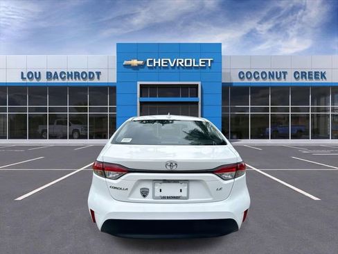 Used 2024 Toyota Corolla LE FWD image 7