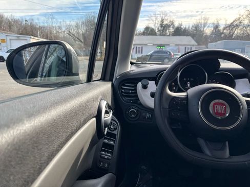 Used 2016 FIAT 500X Easy image 28