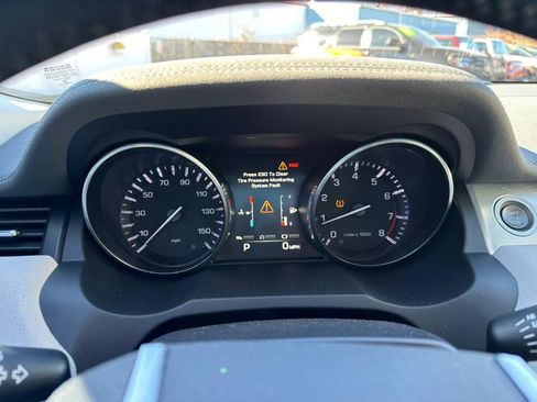 Used 2015 Land Rover Range Rover Evoque Pure Premium image 19