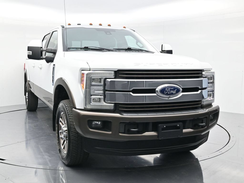 Used 2017 Ford F350 King Ranch w/ King Ranch Ultimate Package AWD/4WD image 3