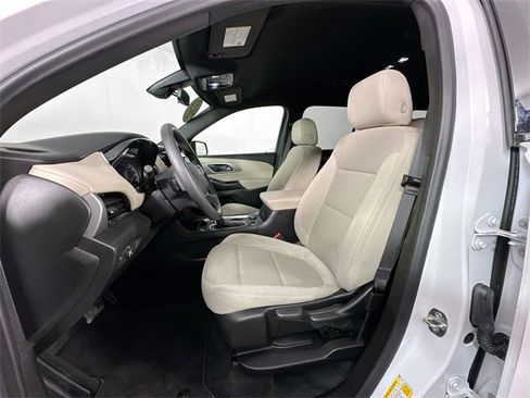 Used 2022 Chevrolet Traverse LS w/ Midnight/Sport Edition image 16