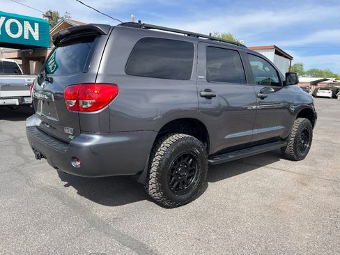Used 2014 Toyota Sequoia SR5 image 4