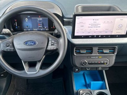 Used 2025 Ford Maverick XLT w/ Equipment Group 302A image 12