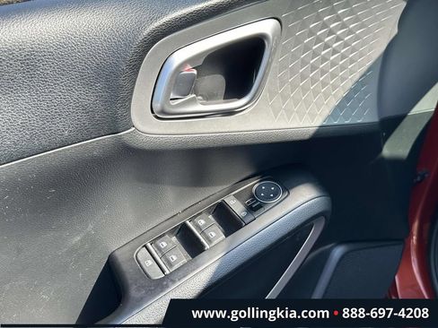 Certified 2023 Kia Soul LX w/ Option Group 015 FWD image 13