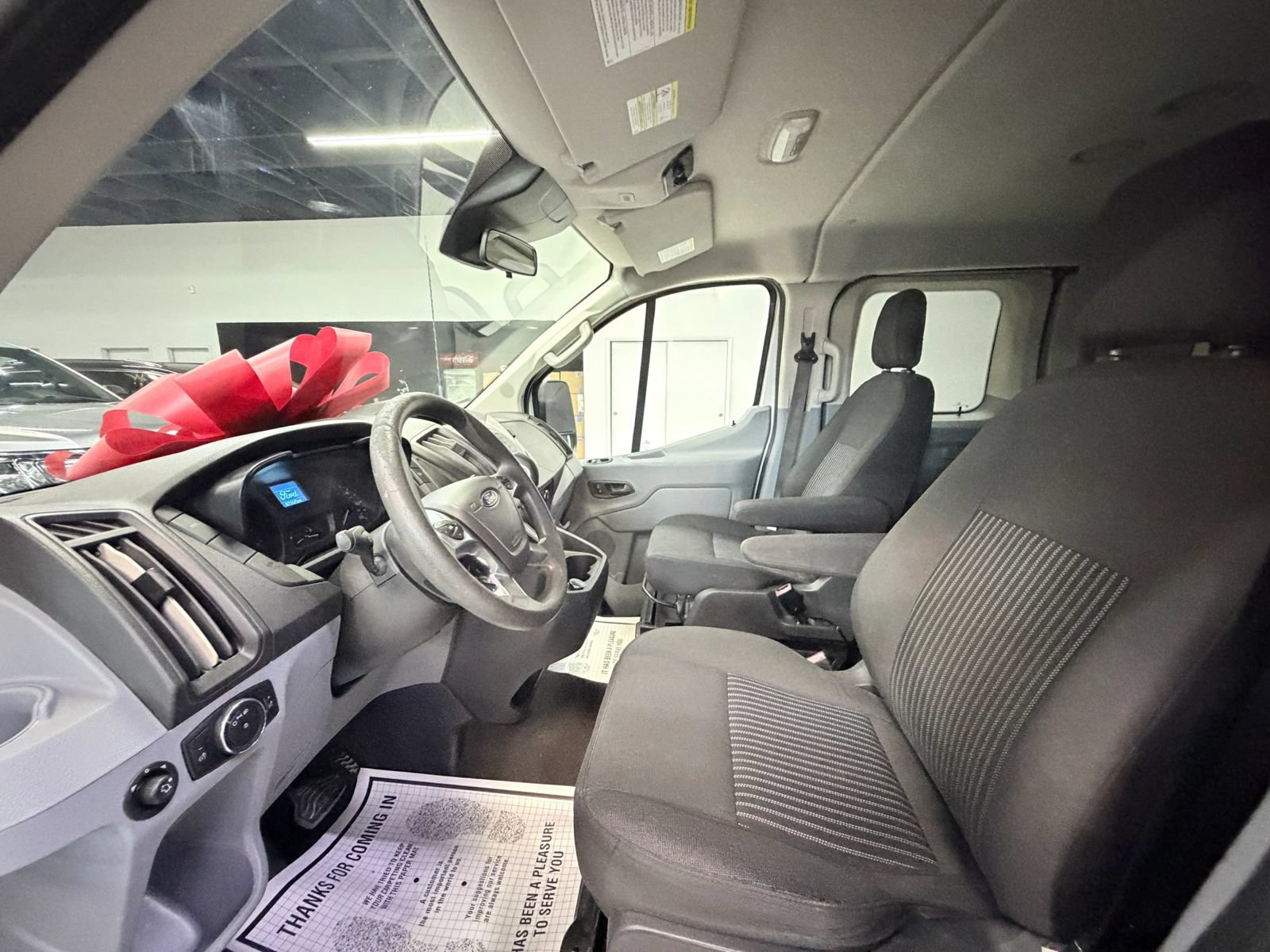 Used 2019 Ford Transit 150 XL RWD image 33