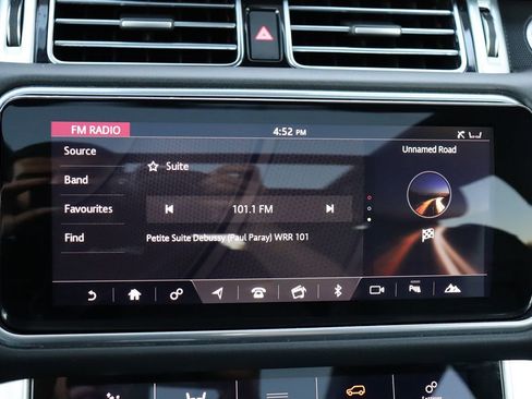 Used 2020 Land Rover Range Rover Long Wheelbase HSE image 27