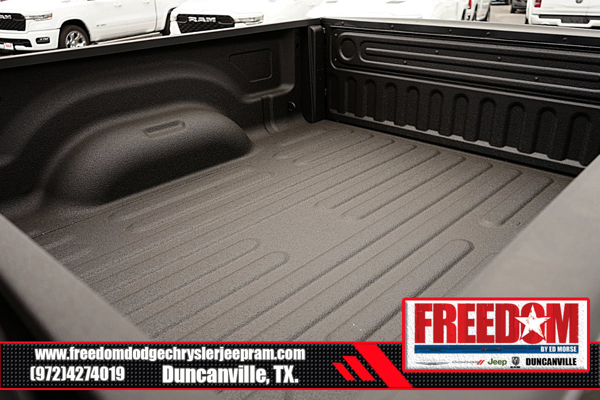 Used 2024 RAM 1500 Classic Tradesman RWD image 41