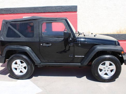 Used 2008 Jeep Wrangler Rubicon AWD/4WD image 1