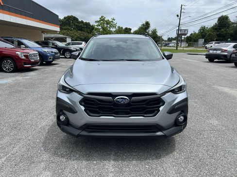 Used 2024 Subaru Crosstrek 2.5i Limited AWD/4WD image 3