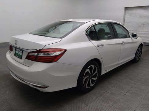 Used 2016 Honda Accord EX-L image 9