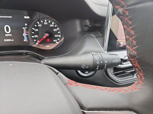 Used 2024 Jeep Compass Trailhawk image 17