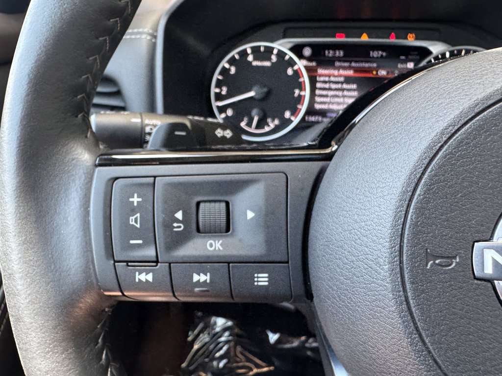 Used 2023 Nissan Rogue SL w/ SL Premium Package FWD image 27