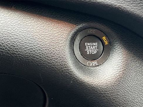 Used 2022 Jeep Cherokee Latitude Lux image 22