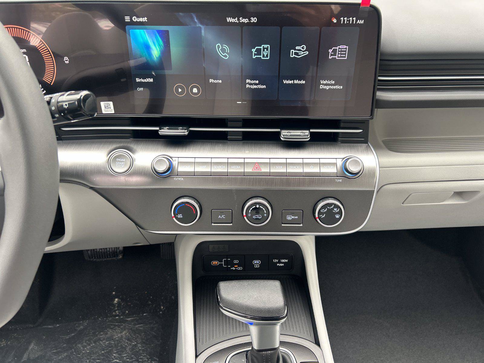 New 2027 Hyundai Kona SE AWD/4WD image 18