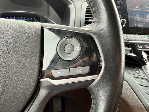 Used 2018 Honda Odyssey Touring image 28