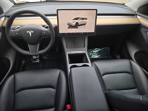 Used 2023 Tesla Model Y Long Range AWD/4WD image 15