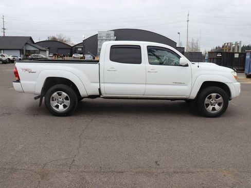 Used 2007 Toyota Tacoma PreRunner image 4