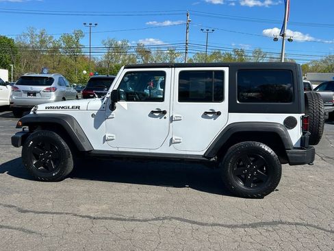 Used 2016 Jeep Wrangler Unlimited Sport AWD/4WD image 9