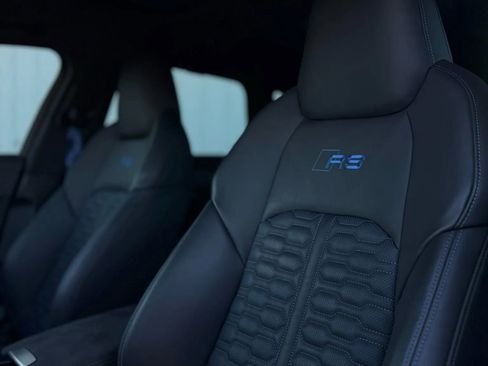 Used 2024 Audi RS 6 performance image 64