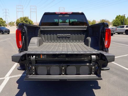 New 2026 GMC Sierra 1500 Denali w/ Technology Package AWD/4WD image 10