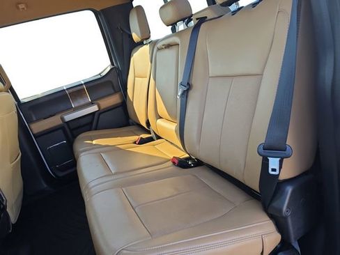 Used 2022 Ford F250 Lariat w/ Lariat Value Package AWD/4WD image 15