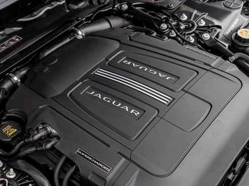 New 2024 Jaguar F-TYPE R-Dynamic image 31