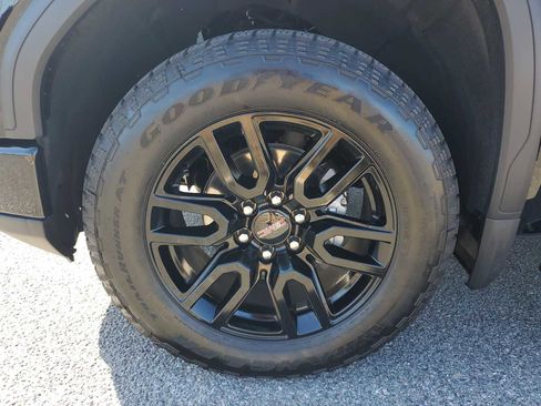 New 2026 GMC Sierra 1500 Elevation w/ Elevation Premium Package image 10