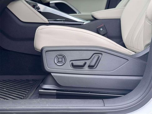 Used 2025 Audi Q5 Premium Plus image 8