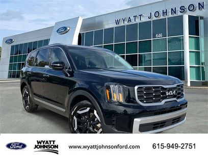 Used 2024 Kia Telluride S w/ S Sunroof Package