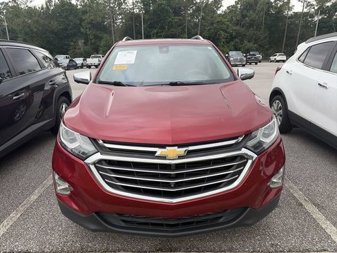 Used 2020 Chevrolet Equinox Premier FWD image 3