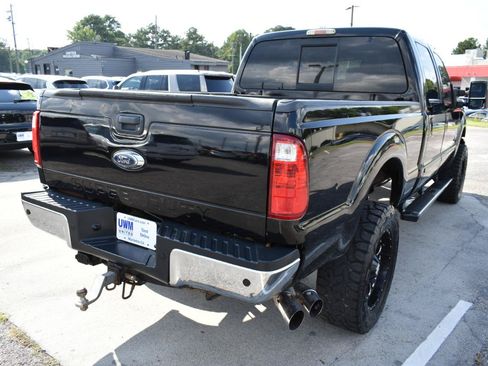 Used 2016 Ford F250 Lariat w/ Lariat Ultimate Package AWD/4WD image 6