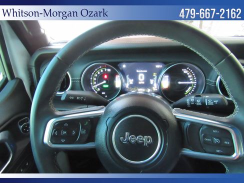 Used 2023 Jeep Wrangler Unlimited Sahara AWD/4WD image 40