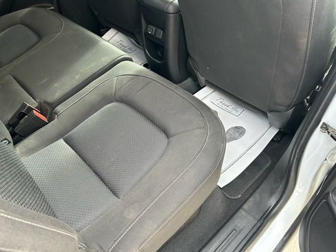 Used 2019 Chevrolet Colorado LT image 13