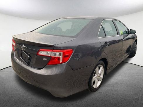 Used 2012 Toyota Camry SE image 13