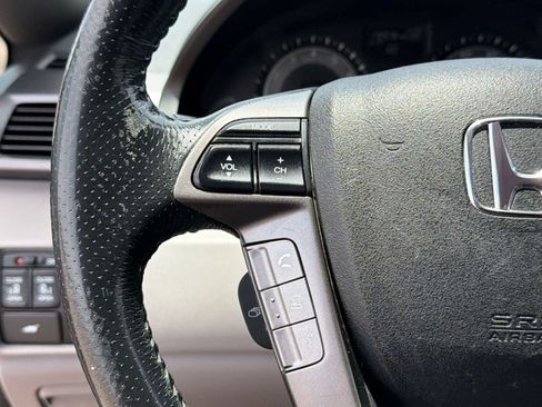 Used 2014 Honda Odyssey EX-L image 16