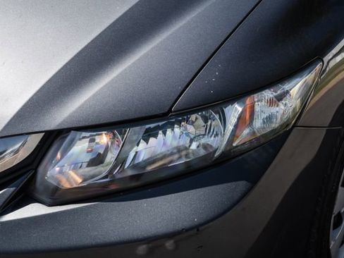 Used 2013 Honda Civic LX image 49