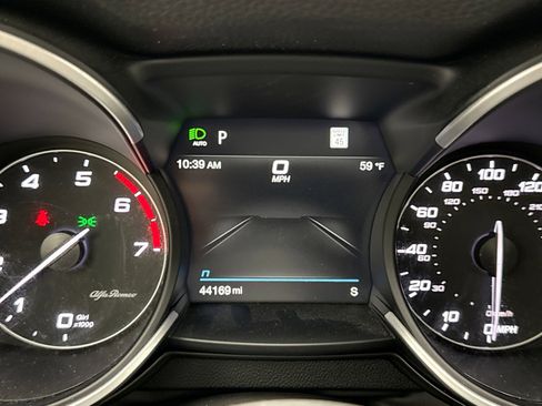 Used 2022 Alfa Romeo Stelvio Ti w/ Active Assist Plus Package image 13