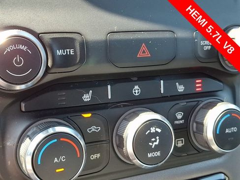 Used 2022 RAM 1500 Big Horn AWD/4WD image 24