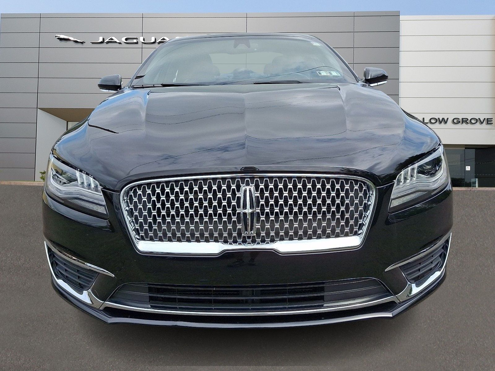 Used 2020 Lincoln MKZ FWD image 8