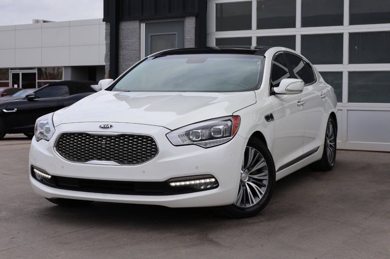 Used 2016 Kia K900 Luxury RWD image 3