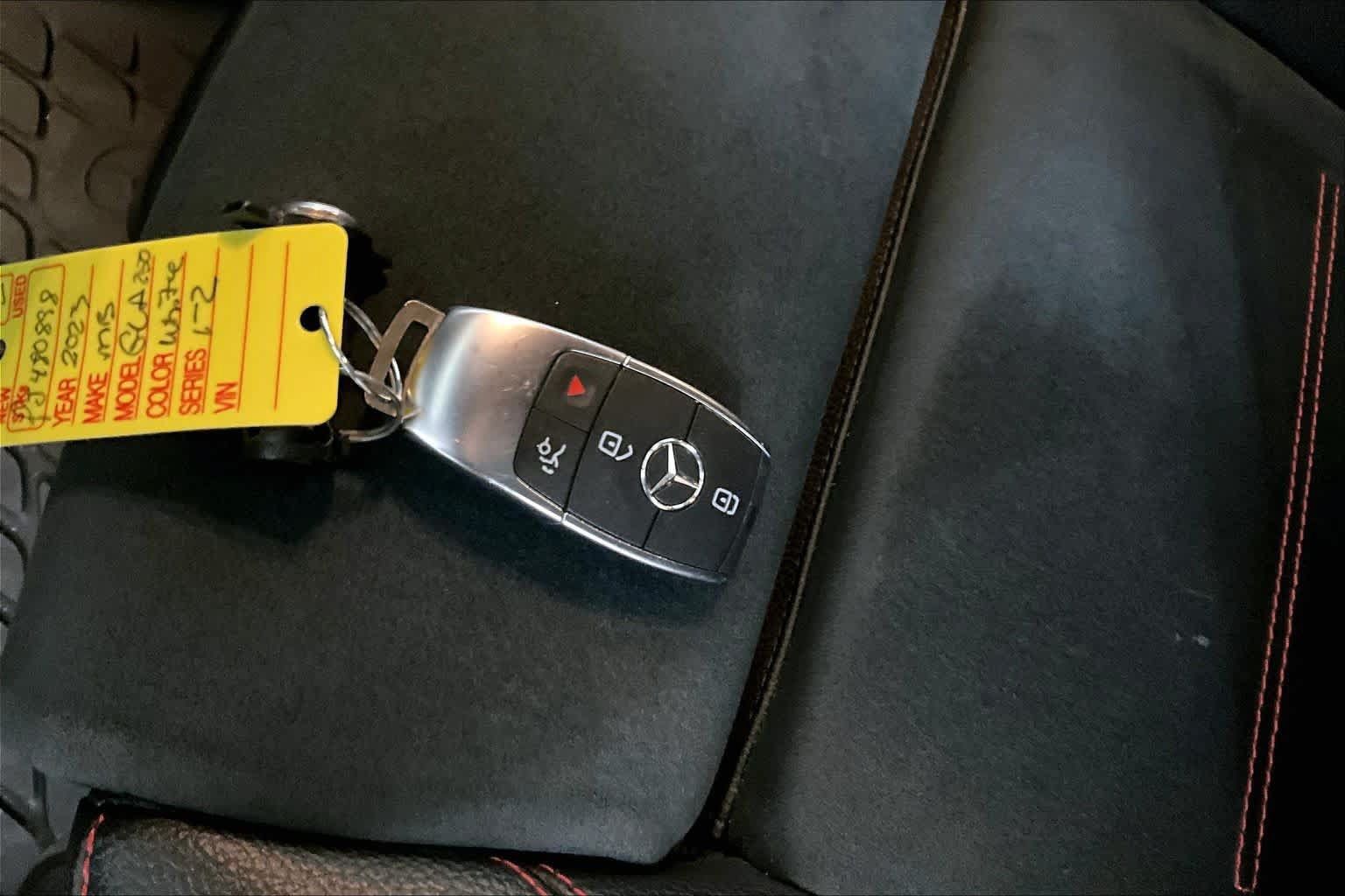 Used 2023 Mercedes-Benz GLA 250 4MATIC image 14