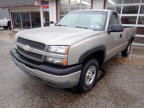Used 2003 Chevrolet Silverado 1500 W/T image 2
