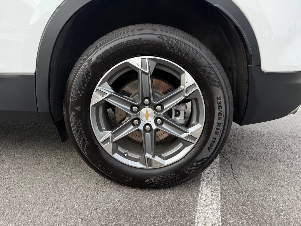 Used 2025 Chevrolet Blazer LT FWD image 34
