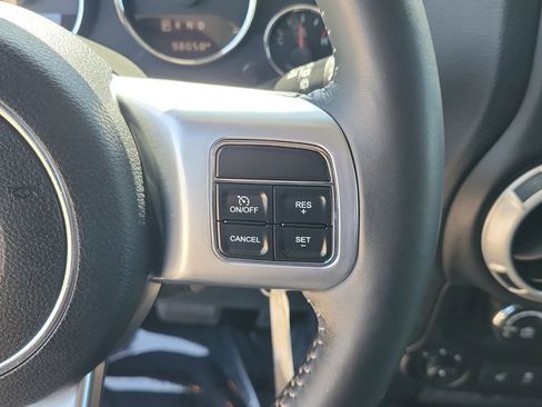 Used 2016 Jeep Wrangler Unlimited Rubicon AWD/4WD image 20