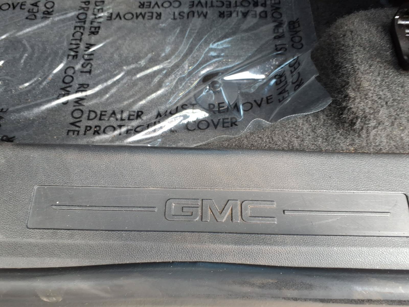 Used 2023 GMC Terrain SLT AWD/4WD image 18