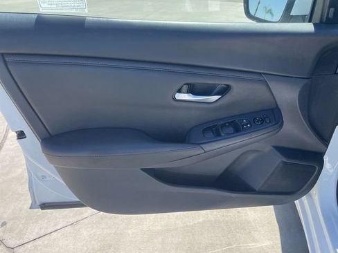 Used 2024 Nissan Sentra SV FWD image 20