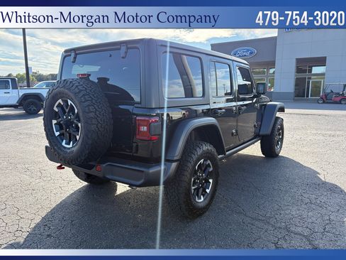 Used 2024 Jeep Wrangler Unlimited Rubicon w/ Technology Group image 6