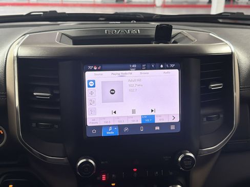 Used 2022 RAM 1500 Laramie image 18