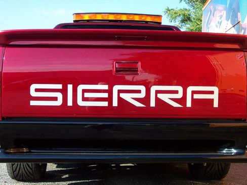 Used 1988 GMC Sierra 1500 2WD Regular Cab image 22